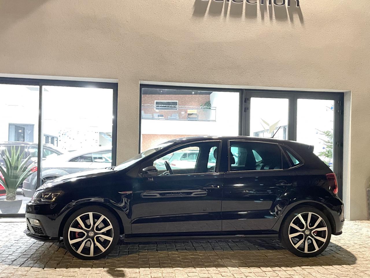 YCAR SELECTION VOLKSWAGENPOLOGTI 1.8 TSI 192 CV BV AUTOMATIQUE